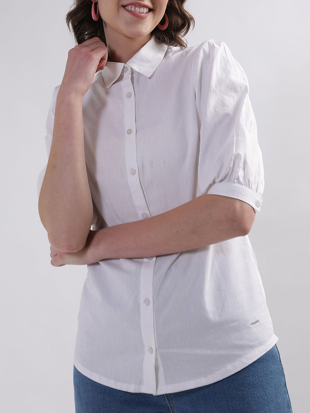 Elle Women White Solid Collar Top