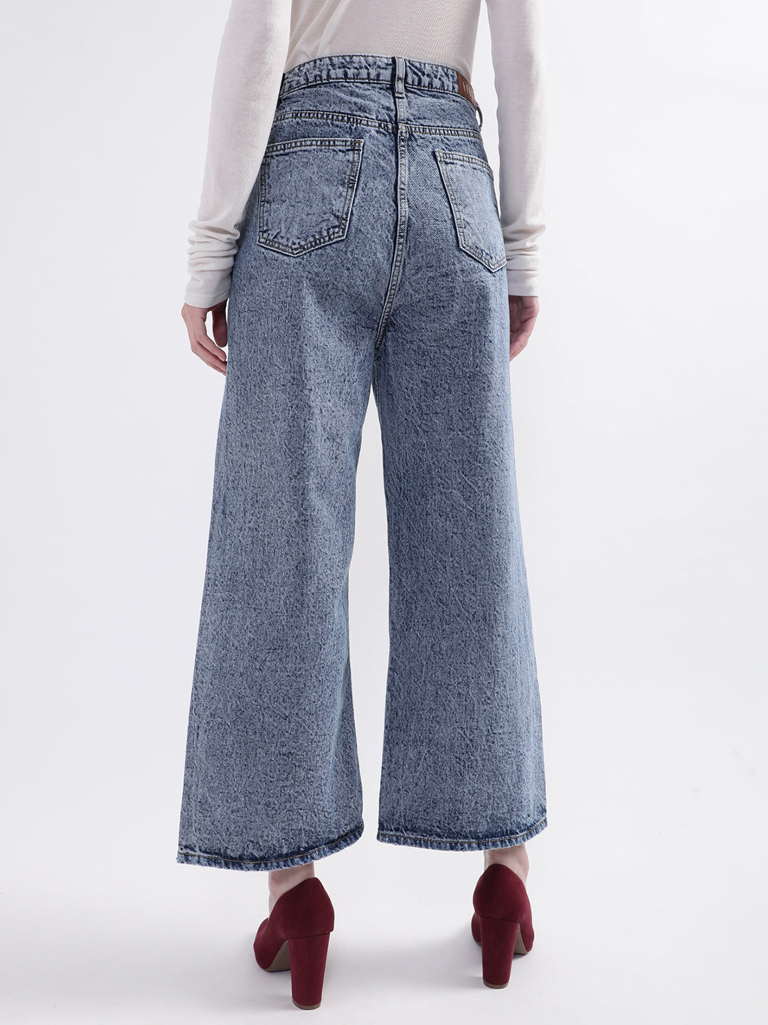 Elle Women Blue Solid Flared Jeans