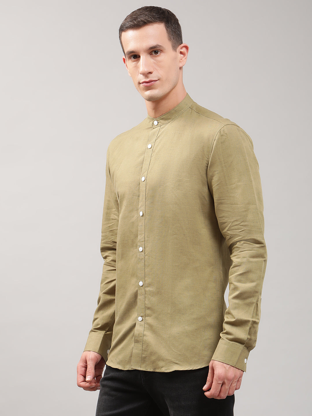 Lindbergh Men Solid Mandarin Collar Shirt