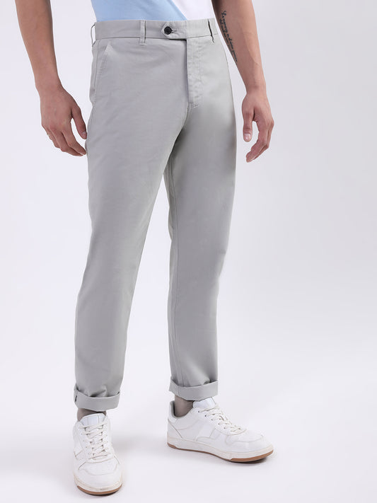 Iconic Men Grey Solid Slim Fit Chinos