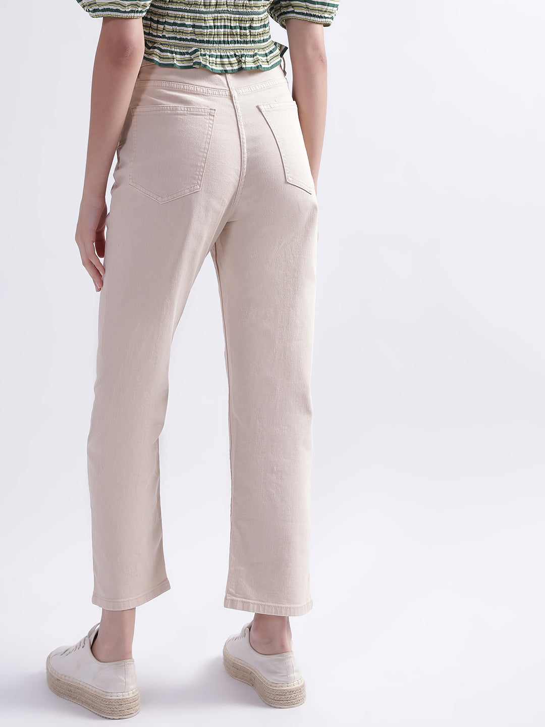 Elle Women Beige Solid Regular Fit Jeans