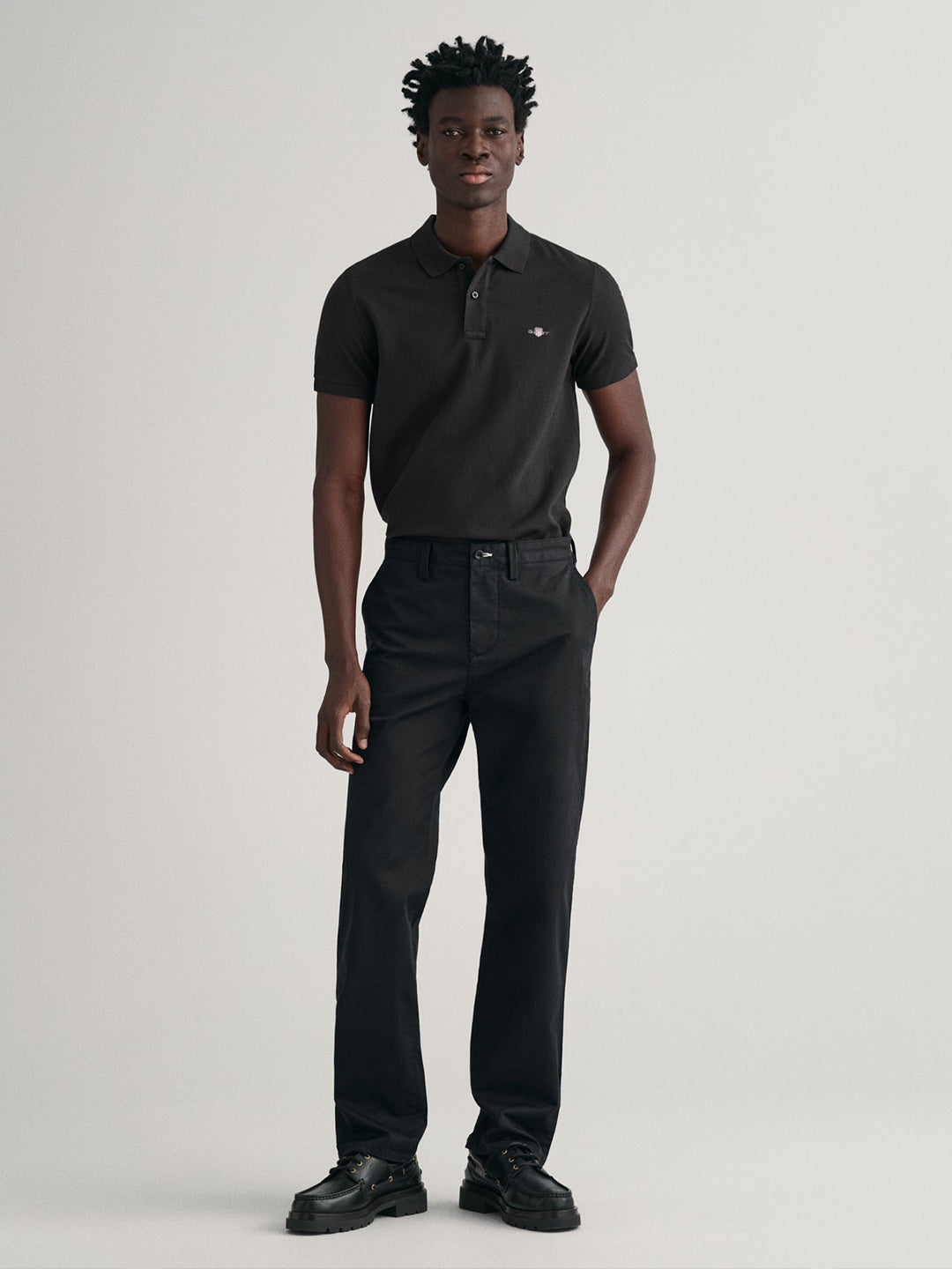 Gant Men Black Solid Polo Collar Short Sleeves Tshirt