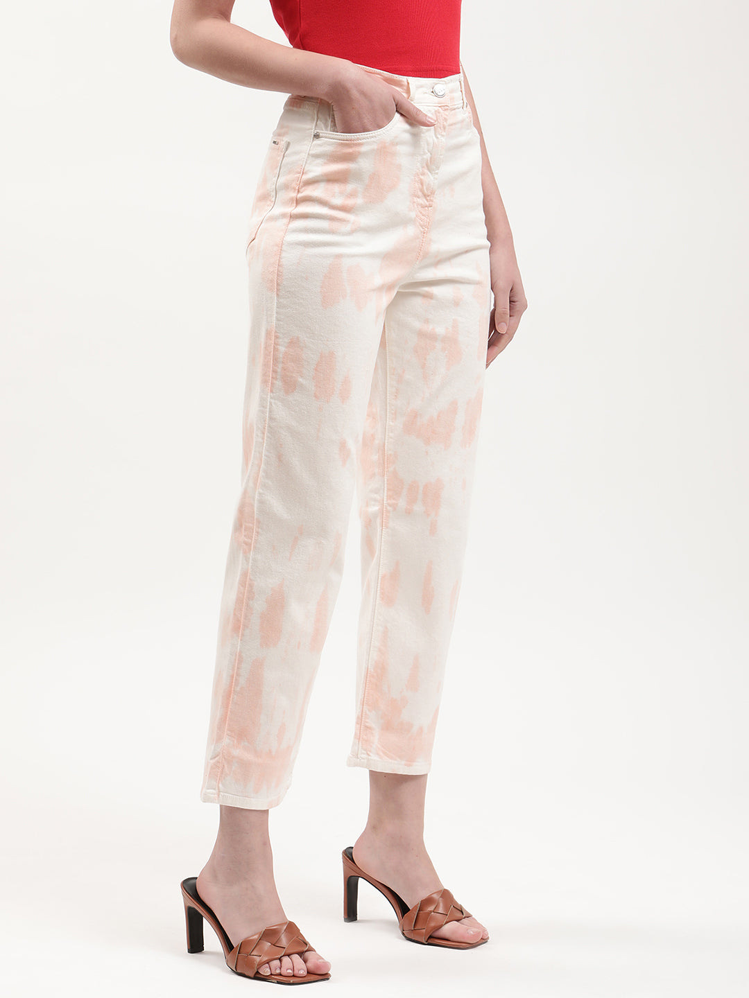 Elle Women Peach Dyed Straight Fit Jeans