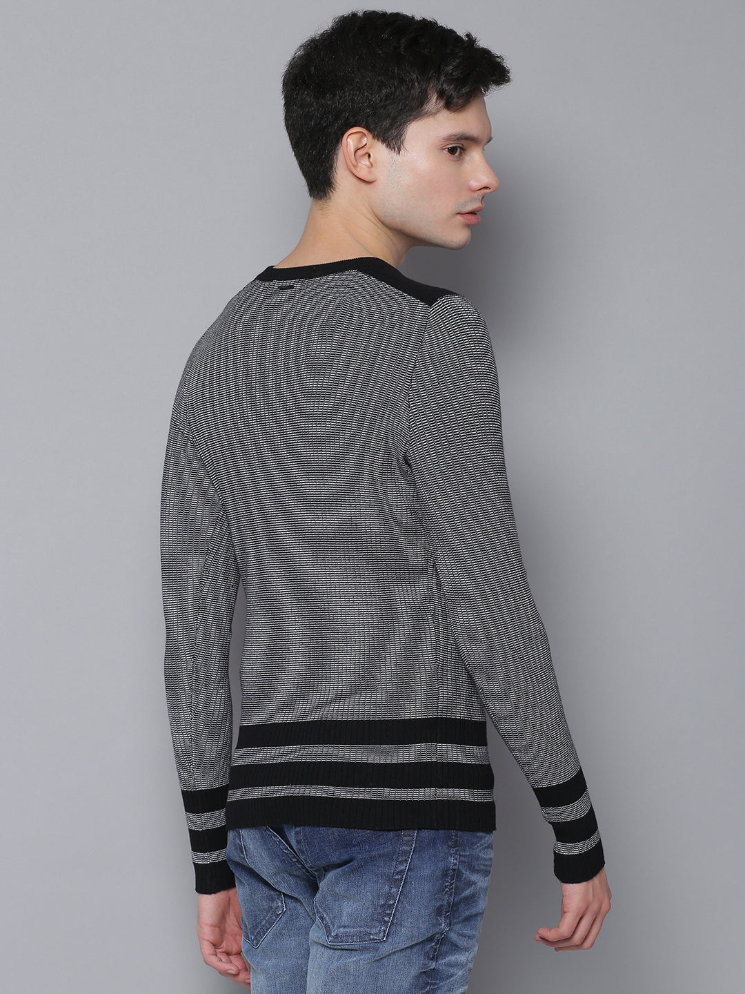 Antony Morato Men Black Solid Round Neck Sweater
