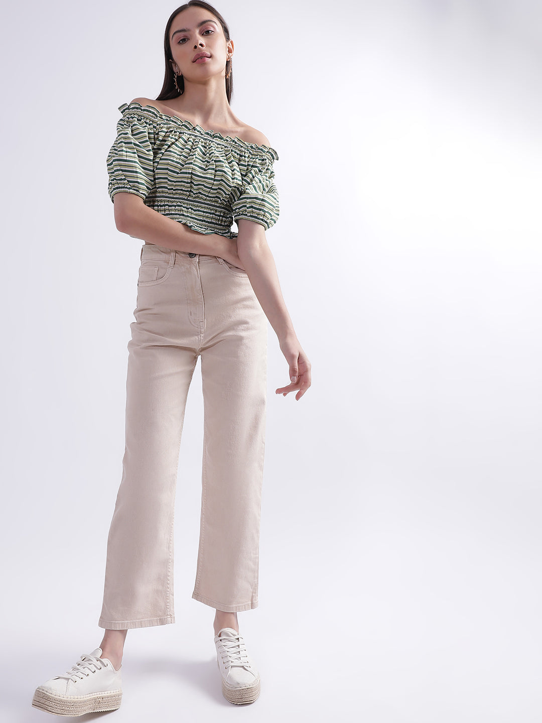 Elle Women Beige Solid Regular Fit Jeans