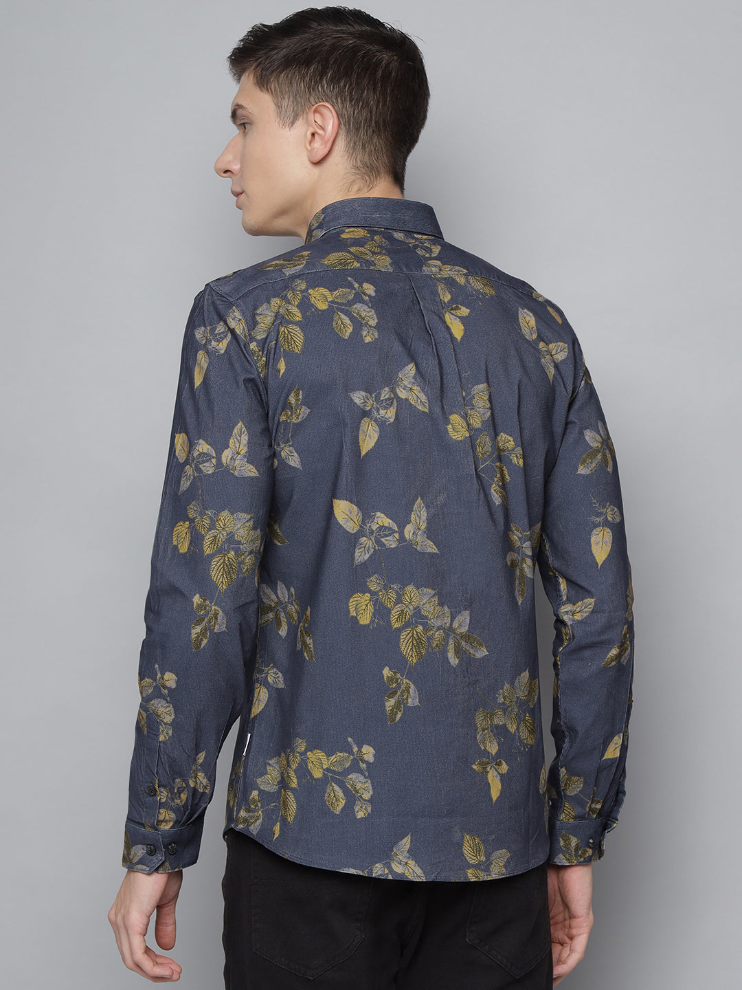 Lindbergh Men Blue Printed Button-Down Collar Shirt