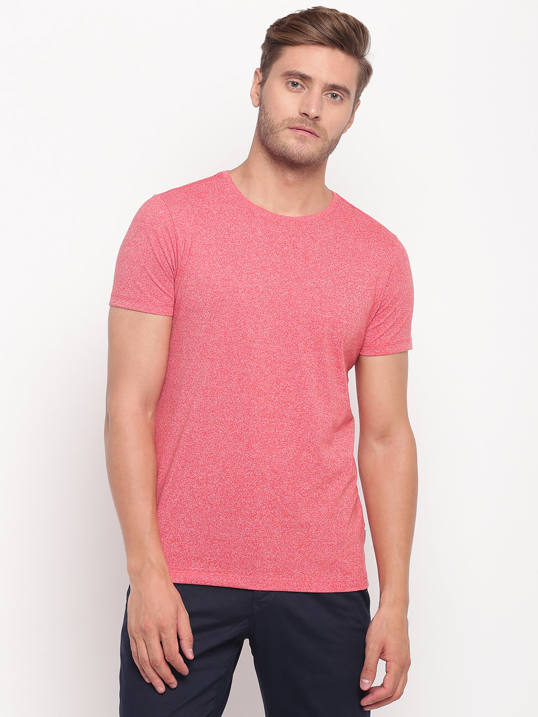 Lindbergh Men Red Solid Round Neck TShirt