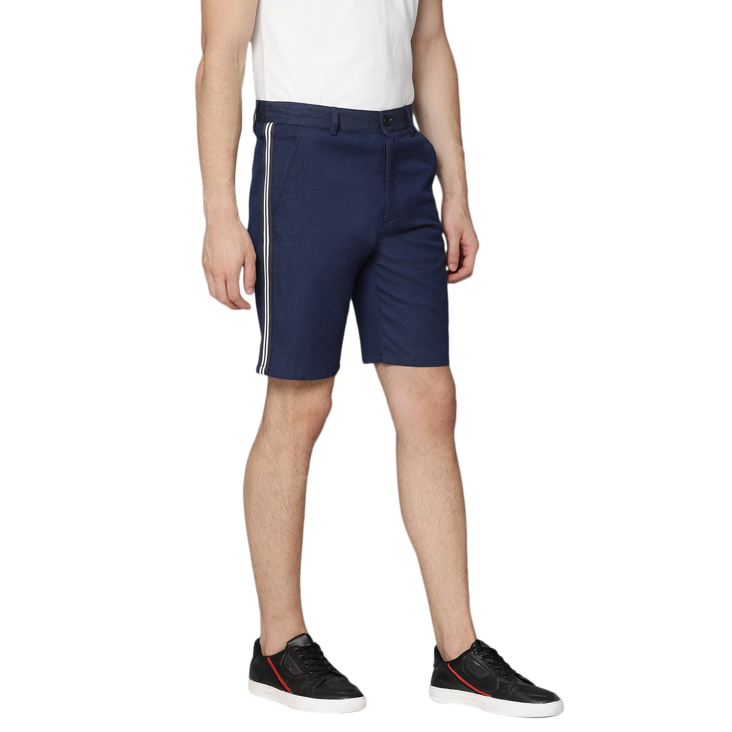 Lindbergh Men Indigo Solid Regular Fit Shorts