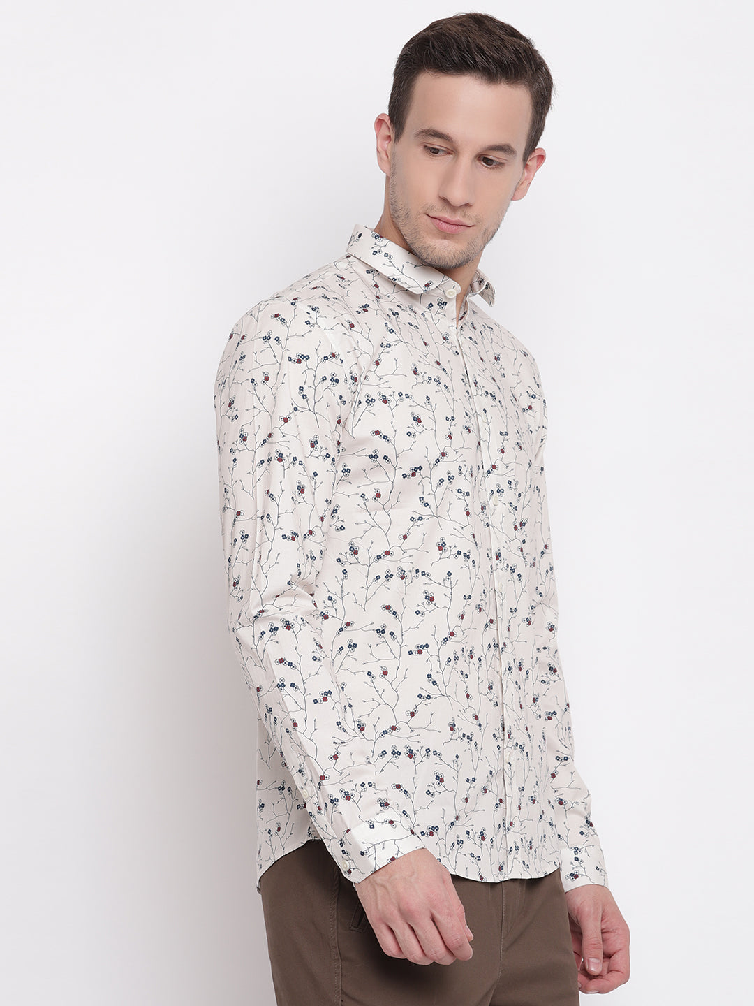 Lindbergh Men Off White Printed Collar Shirt