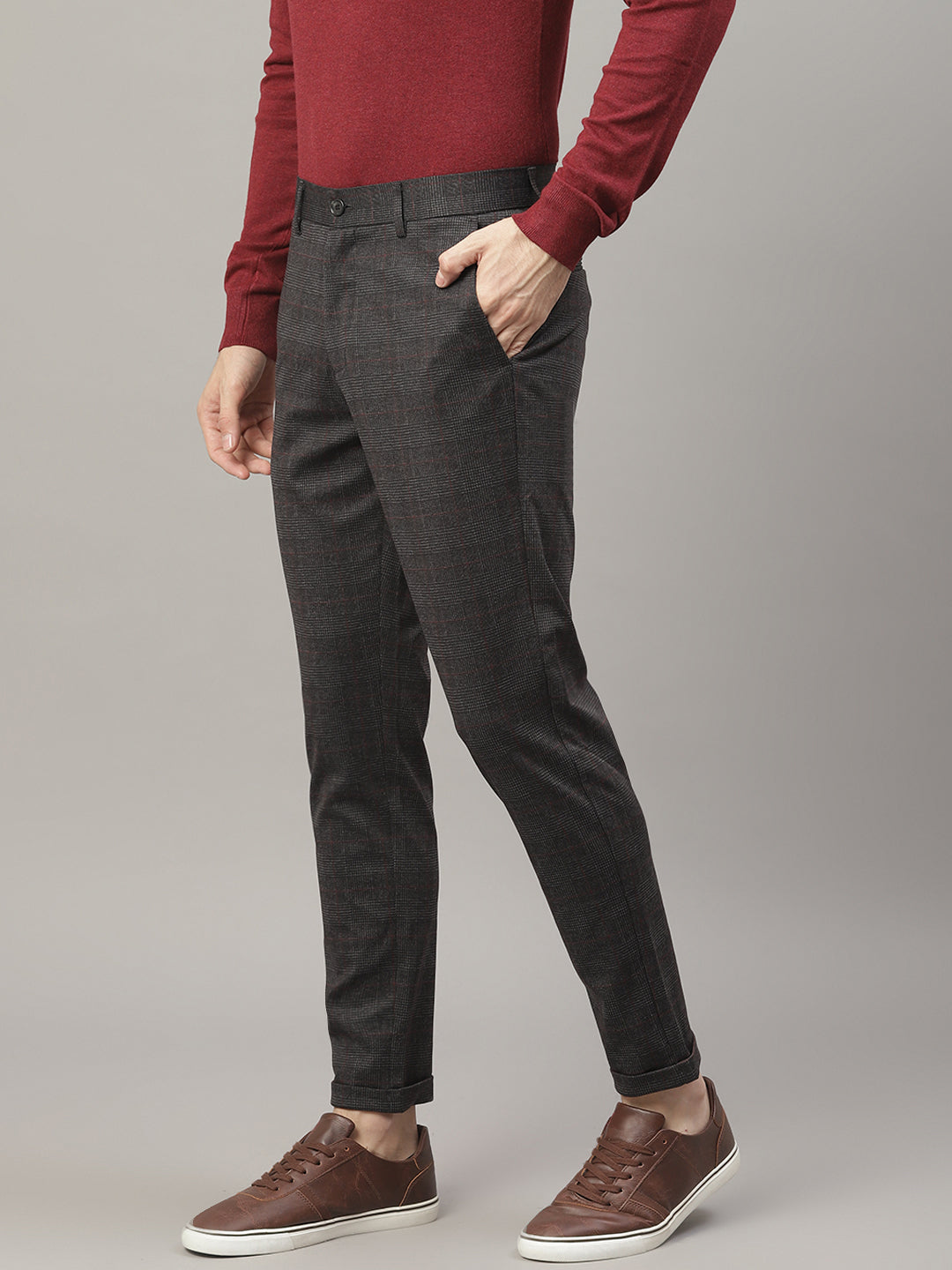 Lindbergh Men Grey Solid Slim Fit Trouser