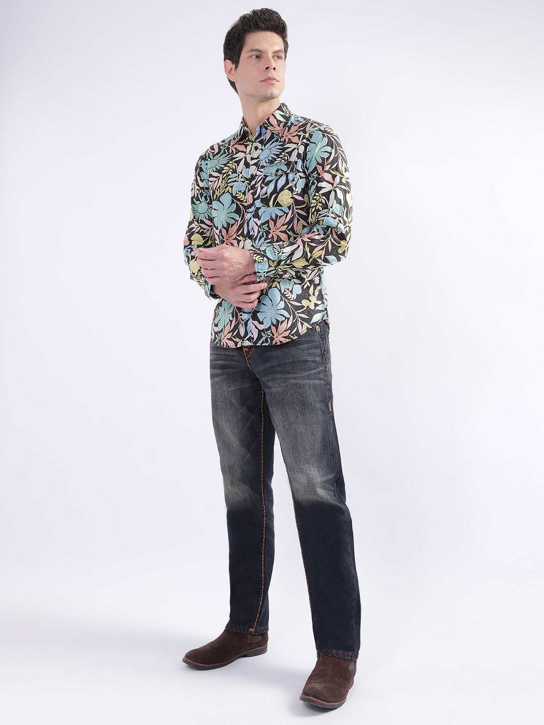 True Religion Men Blue Solid Relaxed Fit Jeans