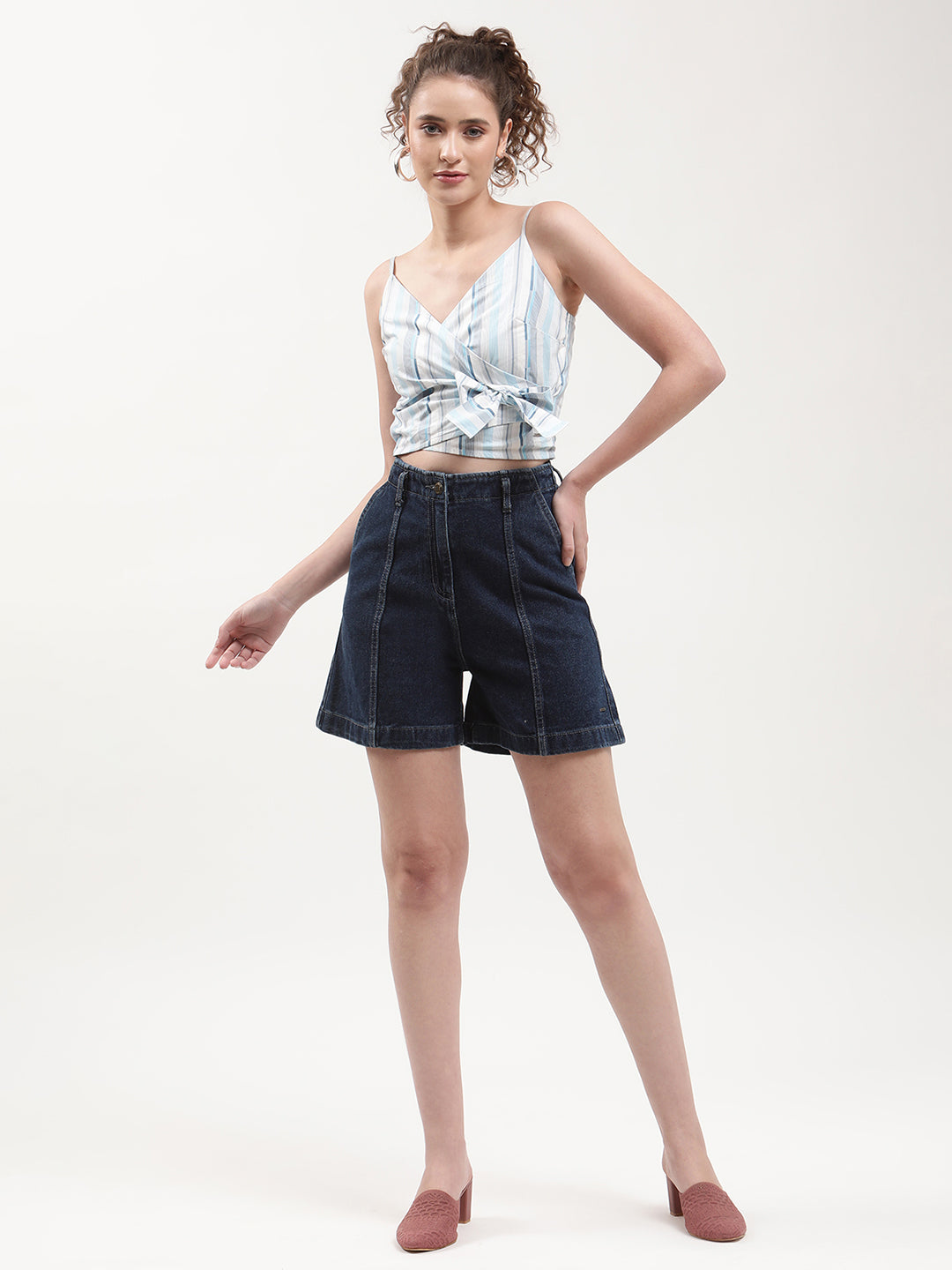 Elle Women Blue Striped V Neck Top