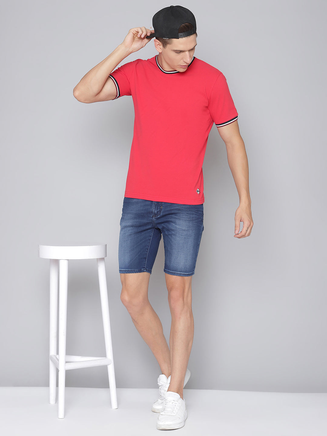 Lindbergh Men Red Solid Polo TShirt