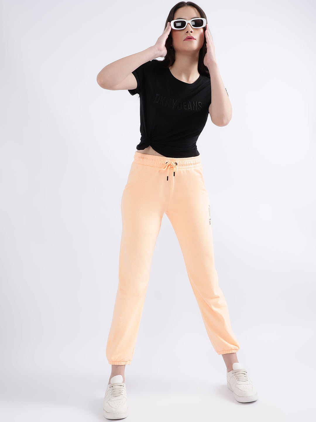 Dkny Black Fashion Logo Regular Fit T-Shirt