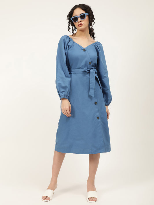 Elle Women Blue Solid Round Neck Dress