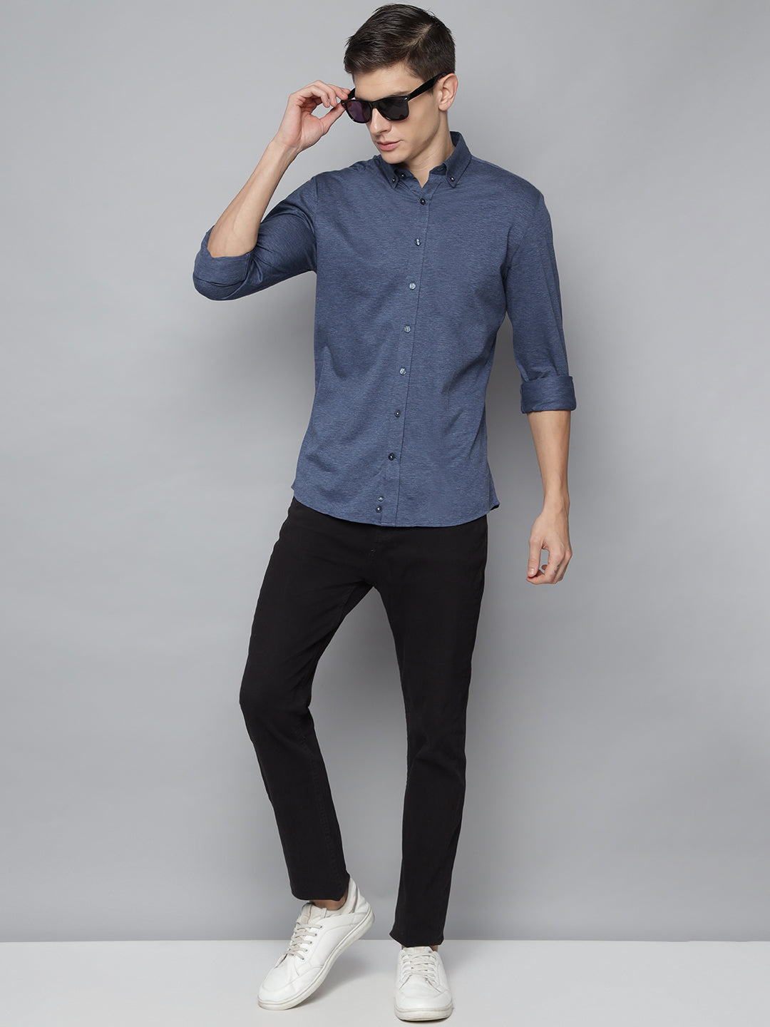 Lindbergh Men Blue Solid Button Down Collar Shirt