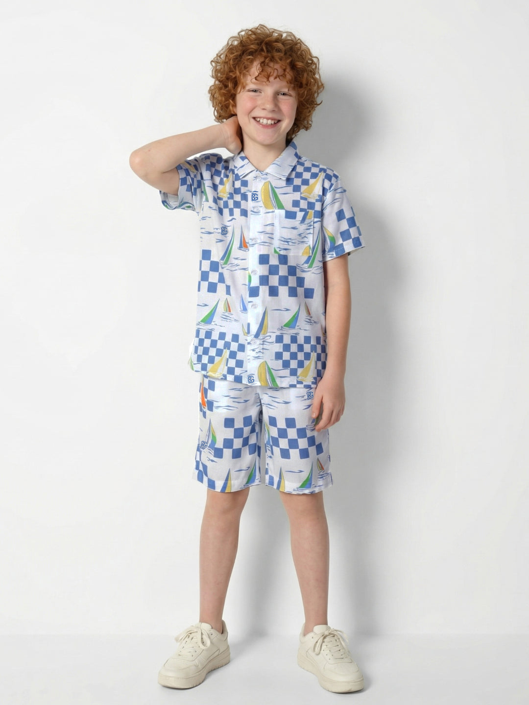 Blue Giraffe Boys Multi Printed Regular Fit Shirt
