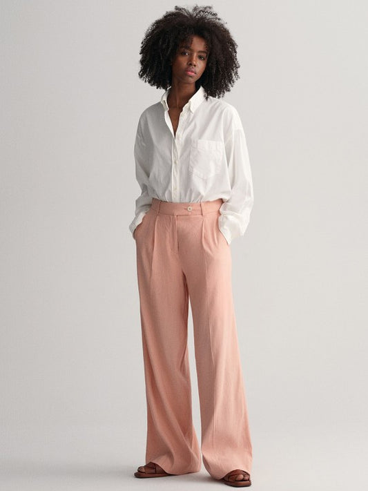 Gant Women Mid-Rise Pleated Parallel Trouser