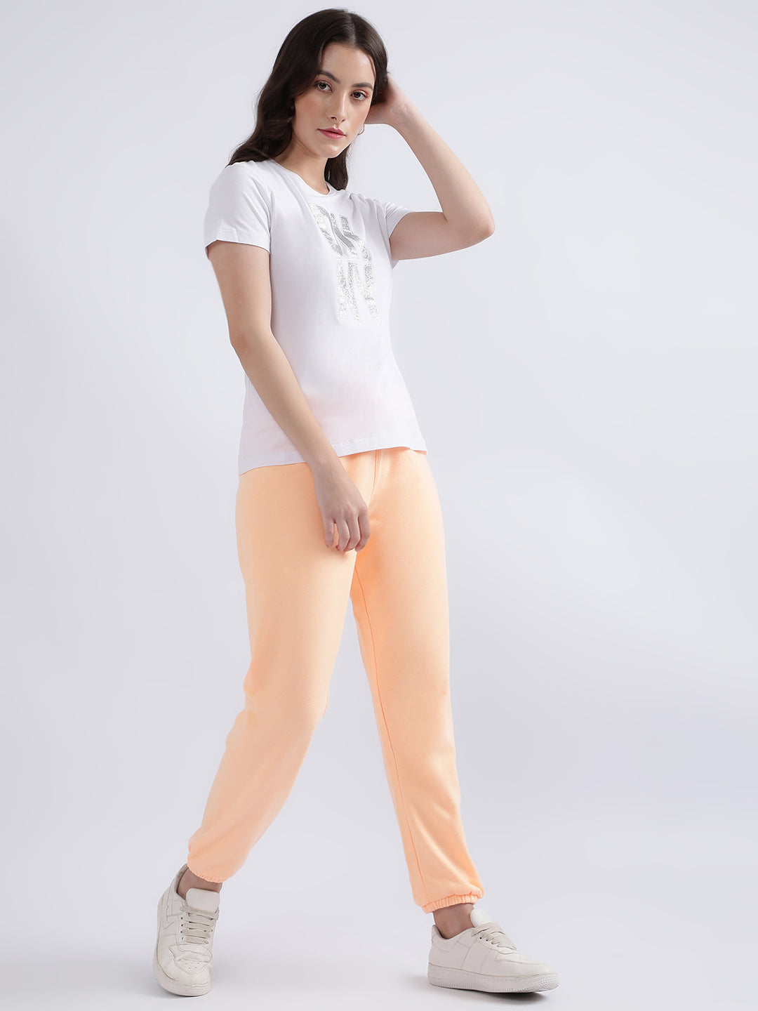 Dkny White Fashion Logo Regular Fit T-Shirt