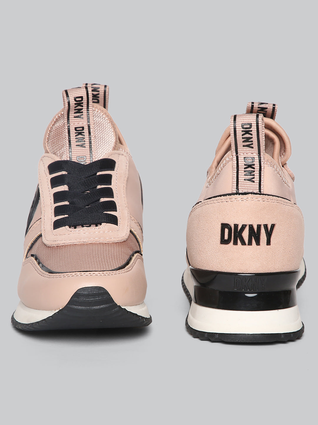 DKNY Women Sand Solid Sneakers