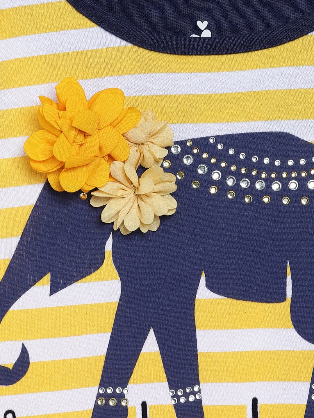 Blue Giraffe Girls Tshirt