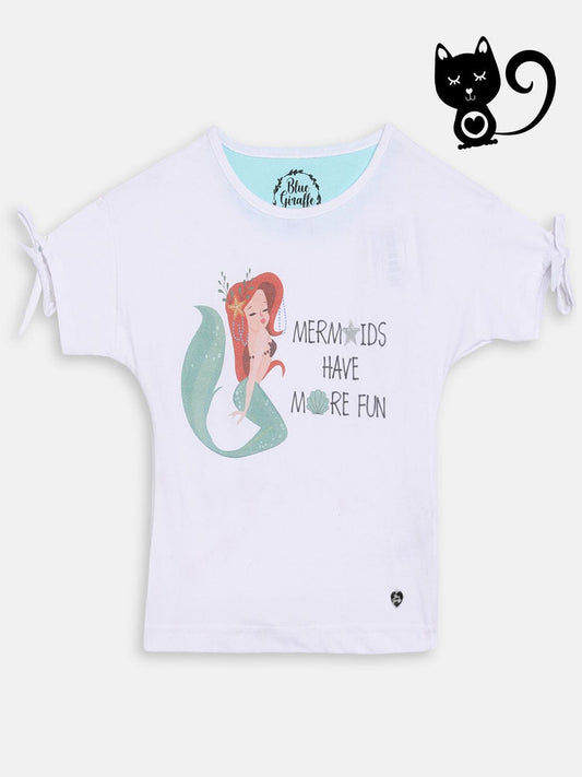 Blue Giraffe Girls Tshirt