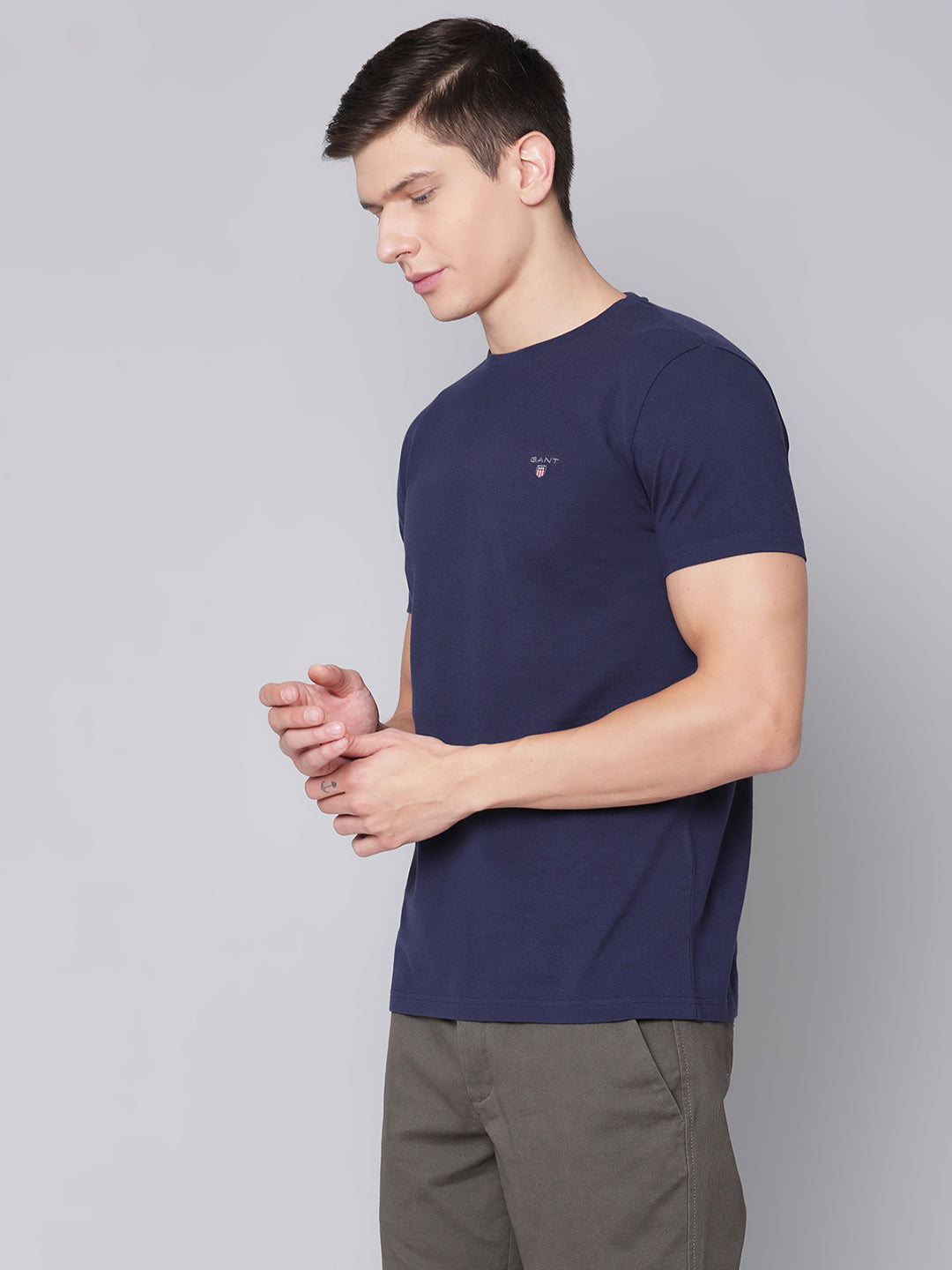 Gant Men Blue Solid Round Neck TShirt