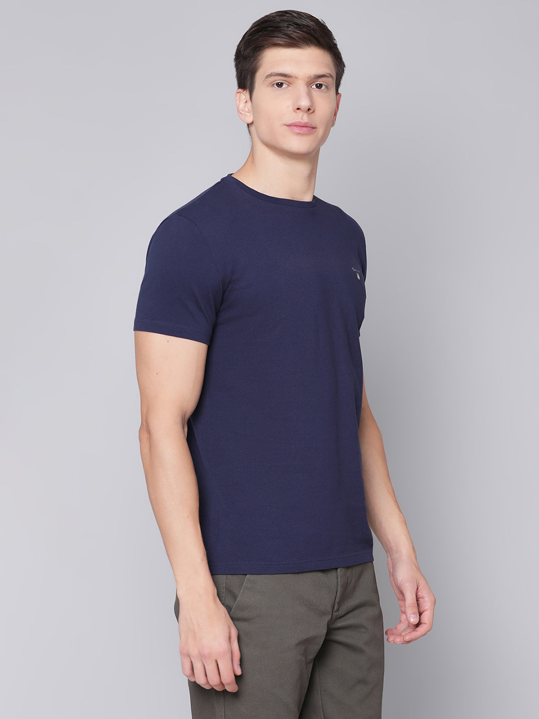 Gant Men Blue Solid Round Neck TShirt