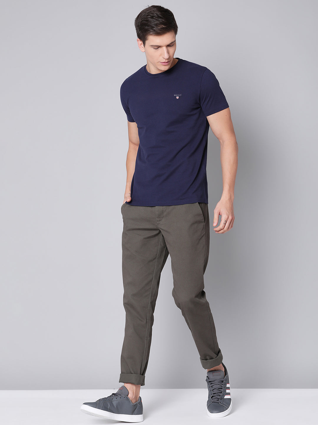 Gant Men Blue Solid Round Neck TShirt