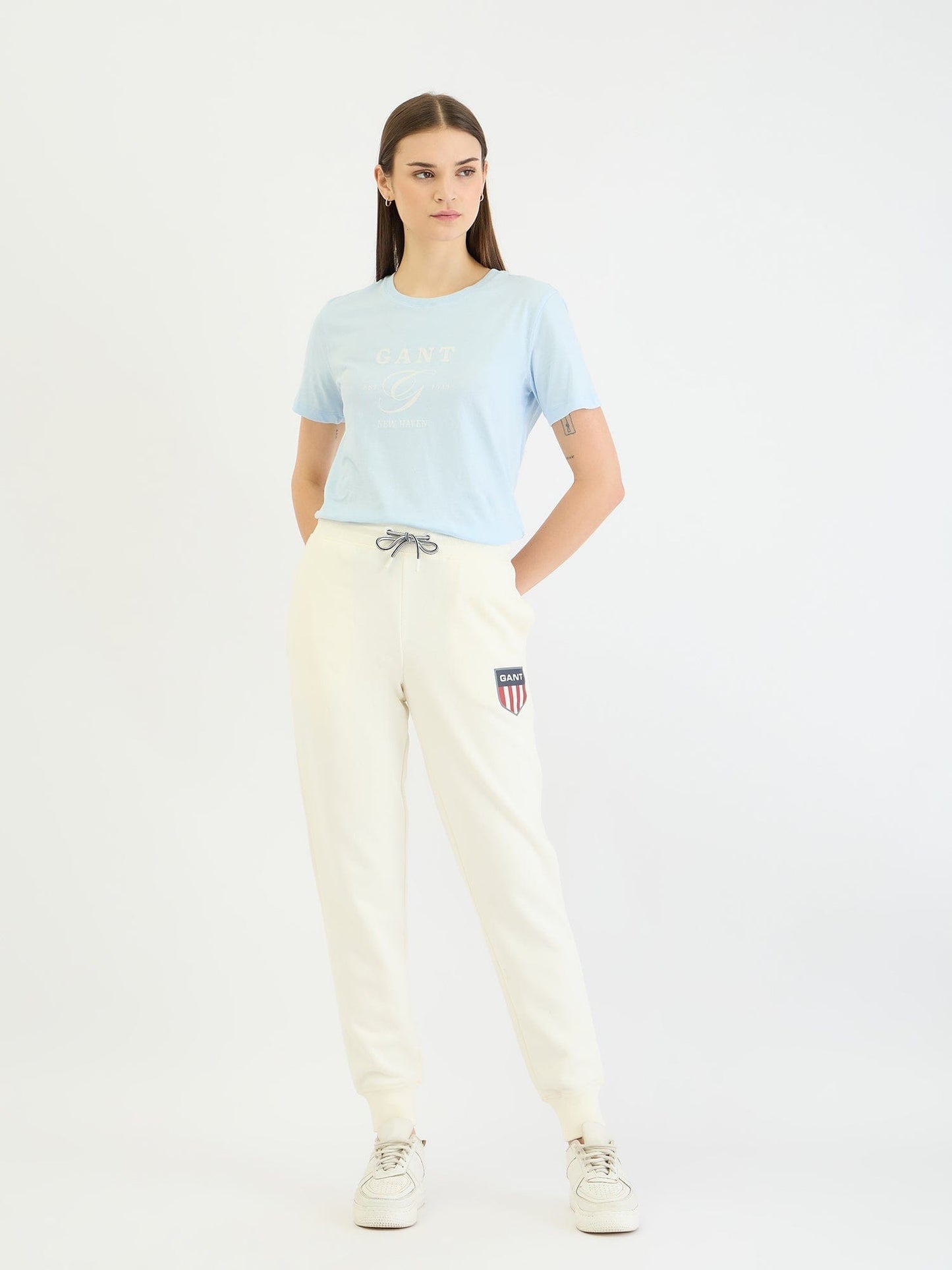 Gant Women Cream Regular Fit Sweatpant