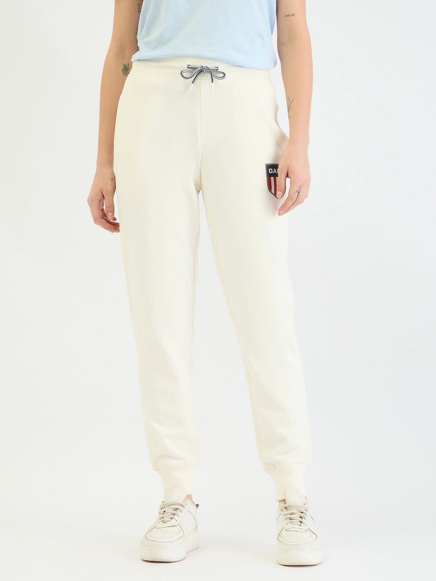 Gant Women Cream Regular Fit Sweatpant
