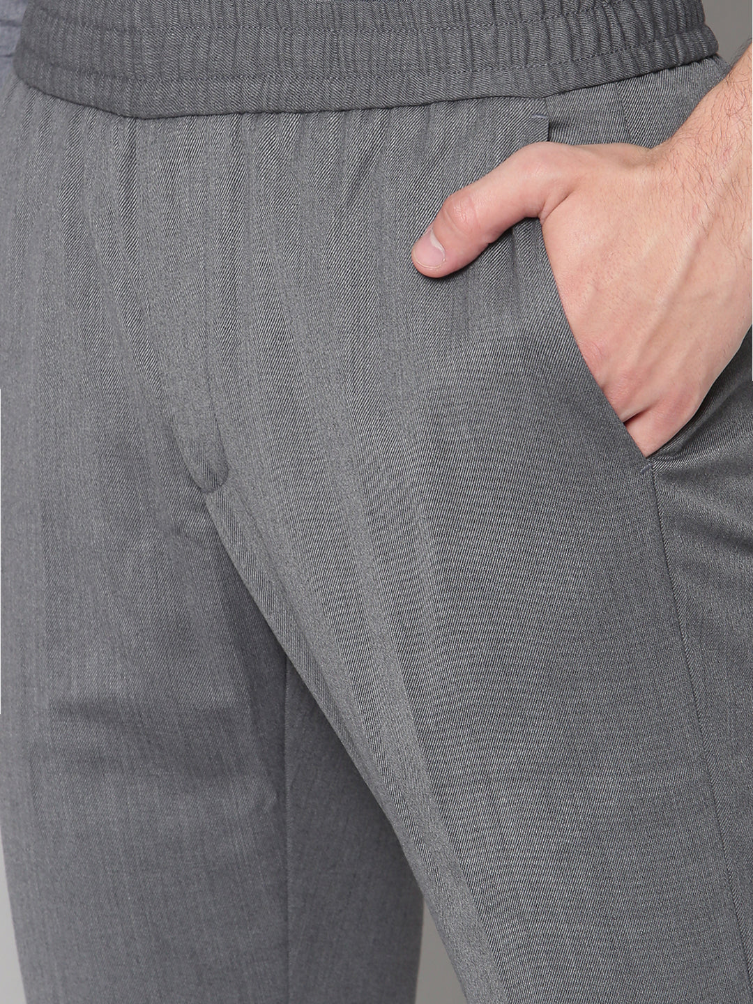 Gant Men Grey Solid Slim Fit Trouser