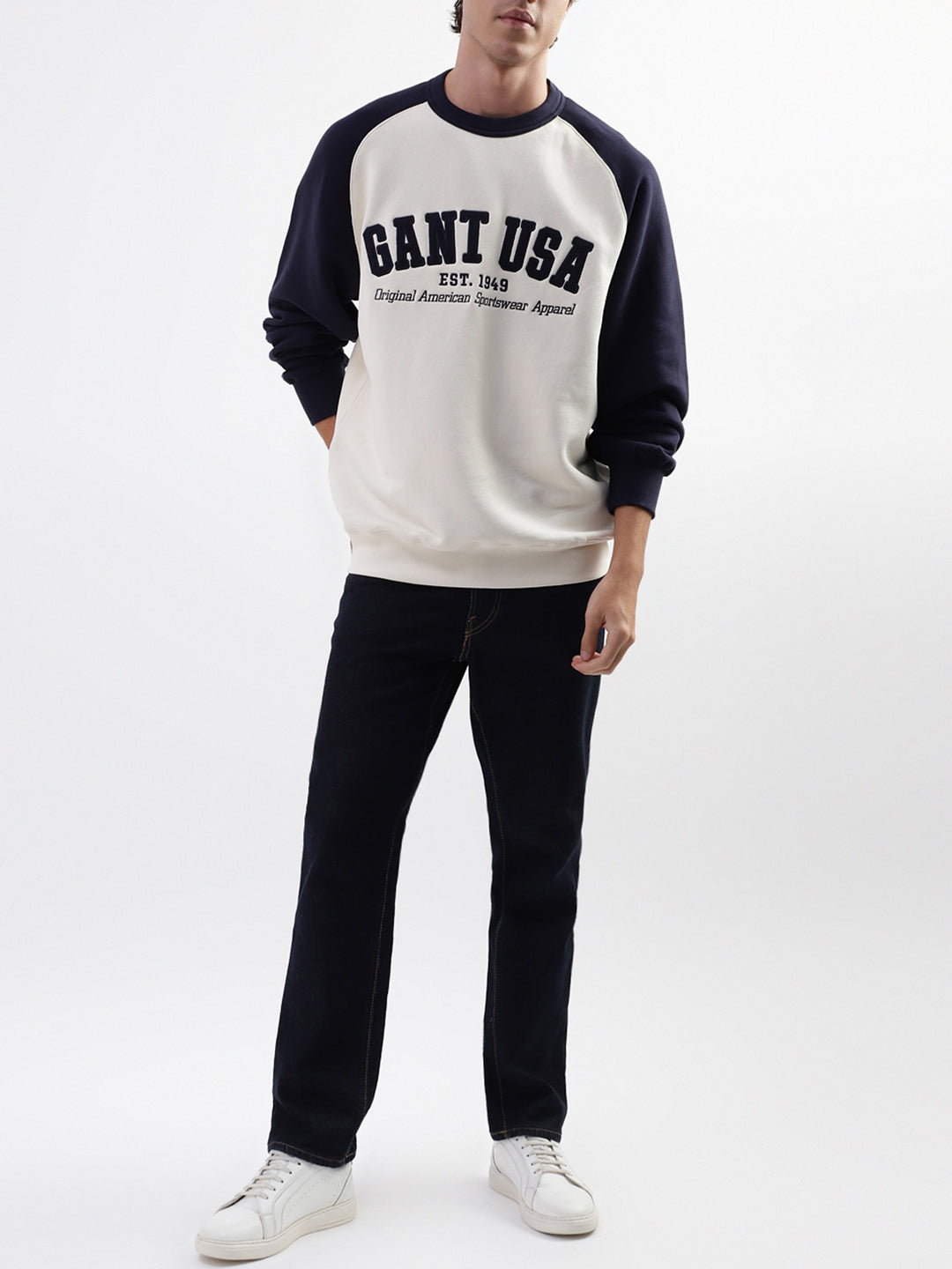 Gant Men Cream Colour Blocked Round Neck Sweatshirt