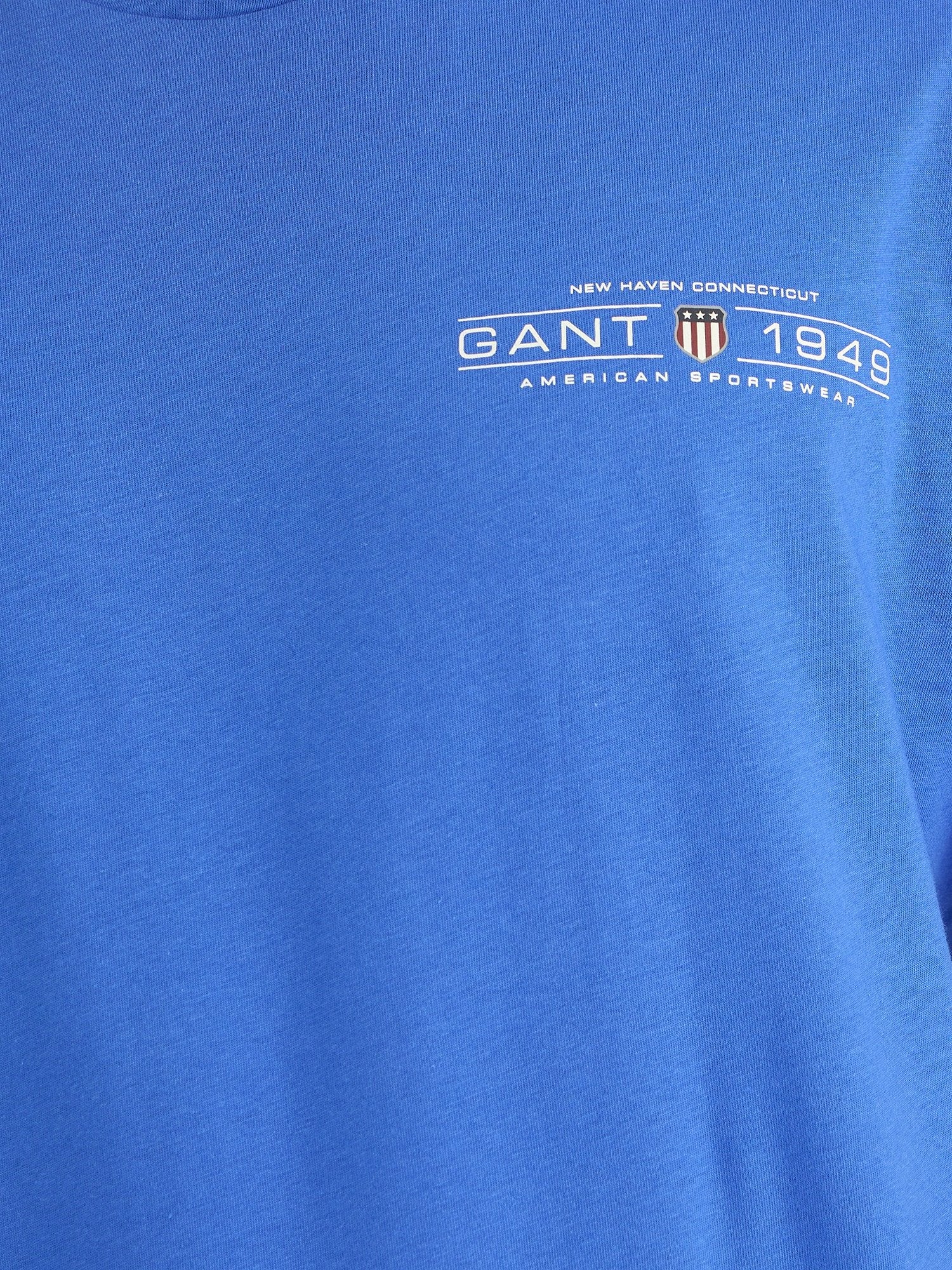 Gant Men Blue Regular Fit Solid Crew Neck Tshirt