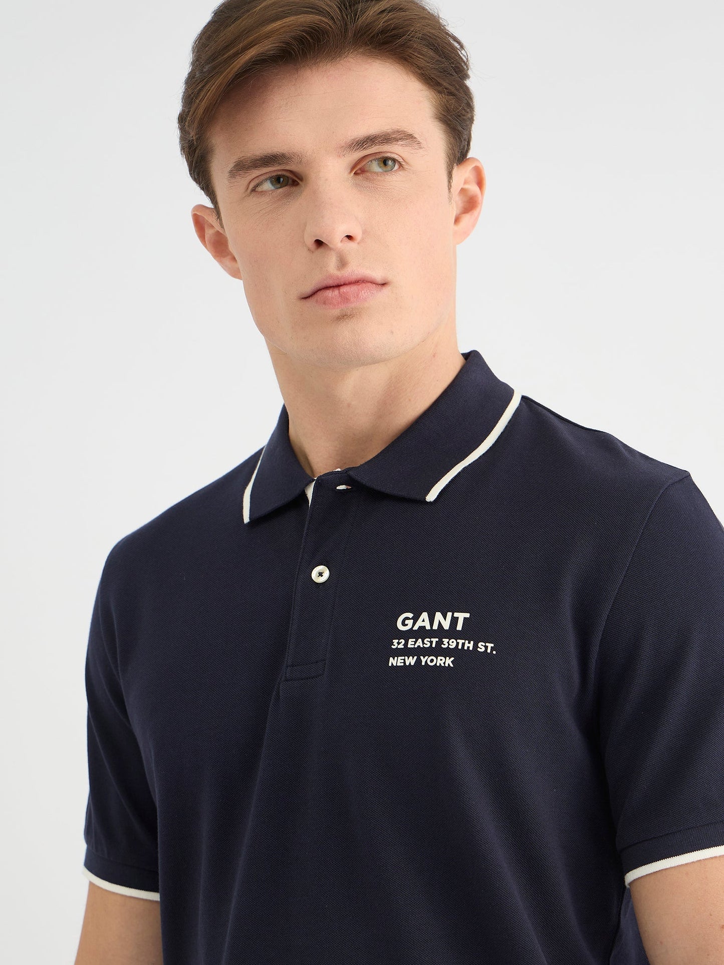 Gant Men Blue Regular Fit Solid Polo Tshirt