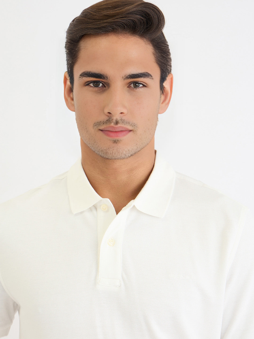 Gant Men White Solid Polo Tshirt