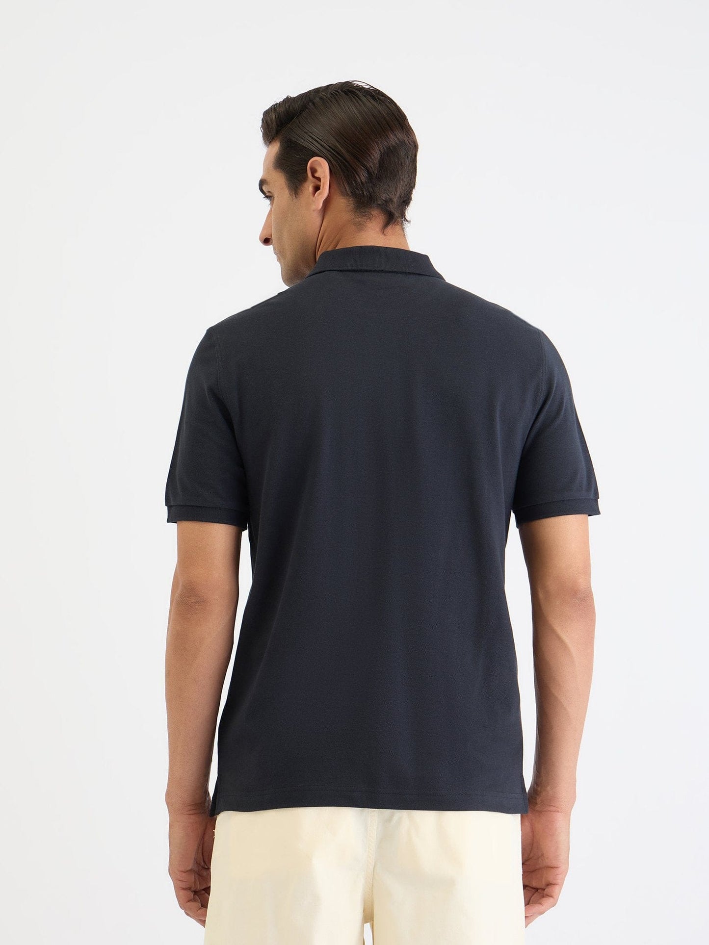 Gant Men Black Solid Polo Tshirt