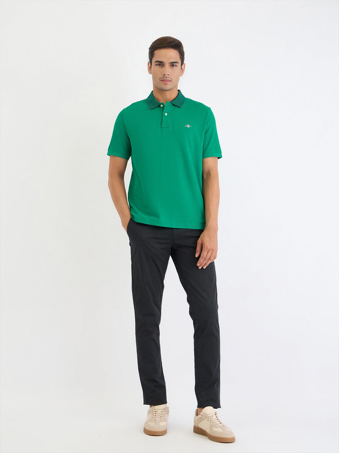 Gant Men Green Solid Polo Tshirt