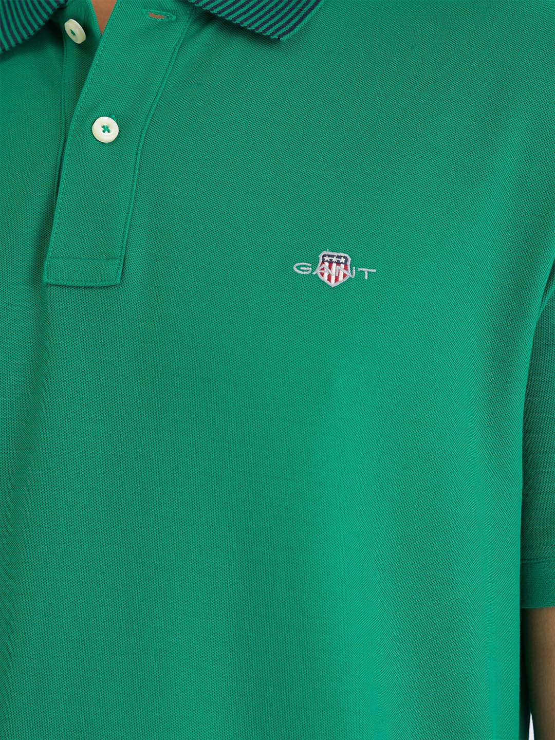 Gant Men Green Solid Polo Tshirt