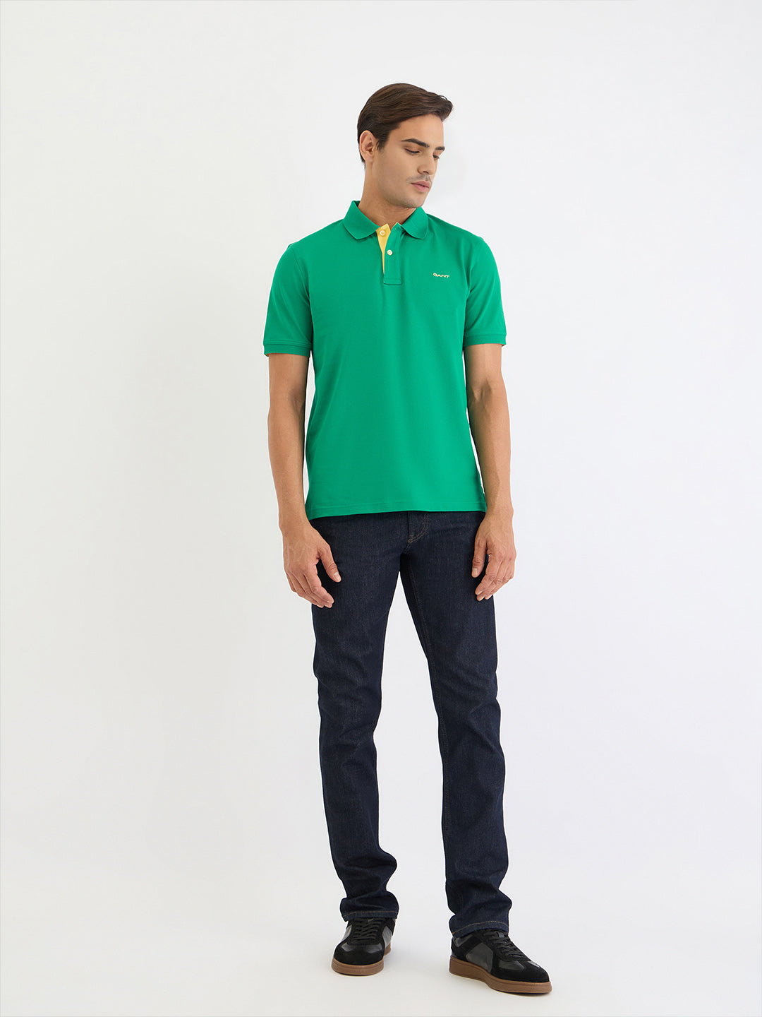 Gant Men Green Solid Polo Tshirt