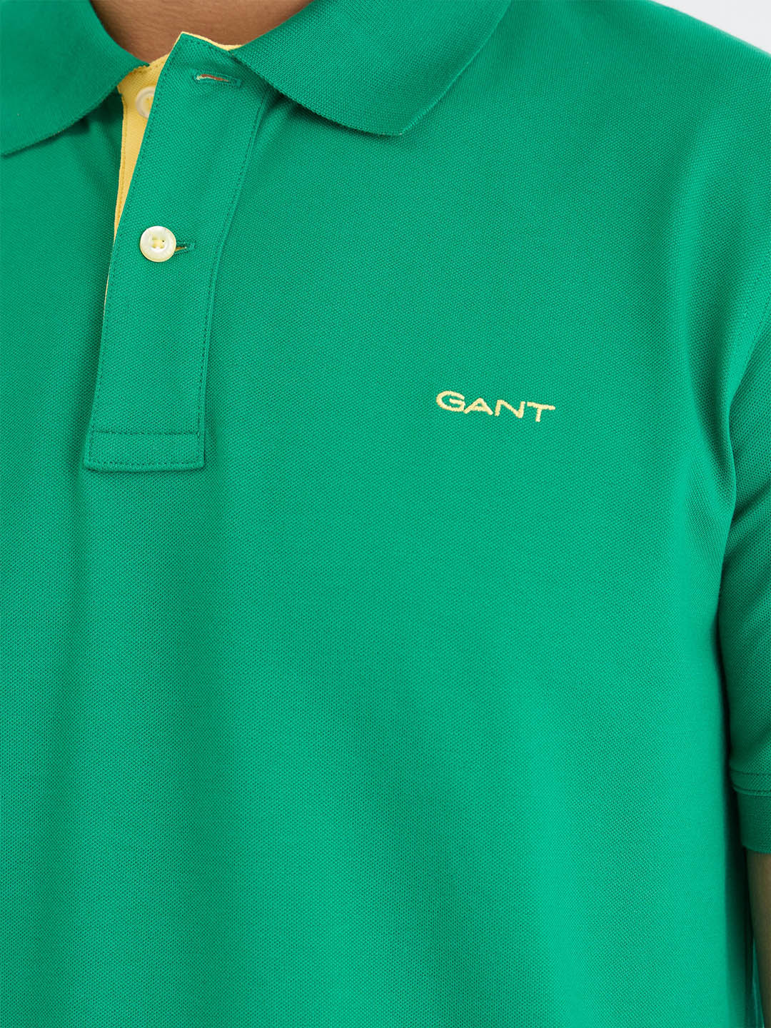 Gant Men Green Solid Polo Tshirt