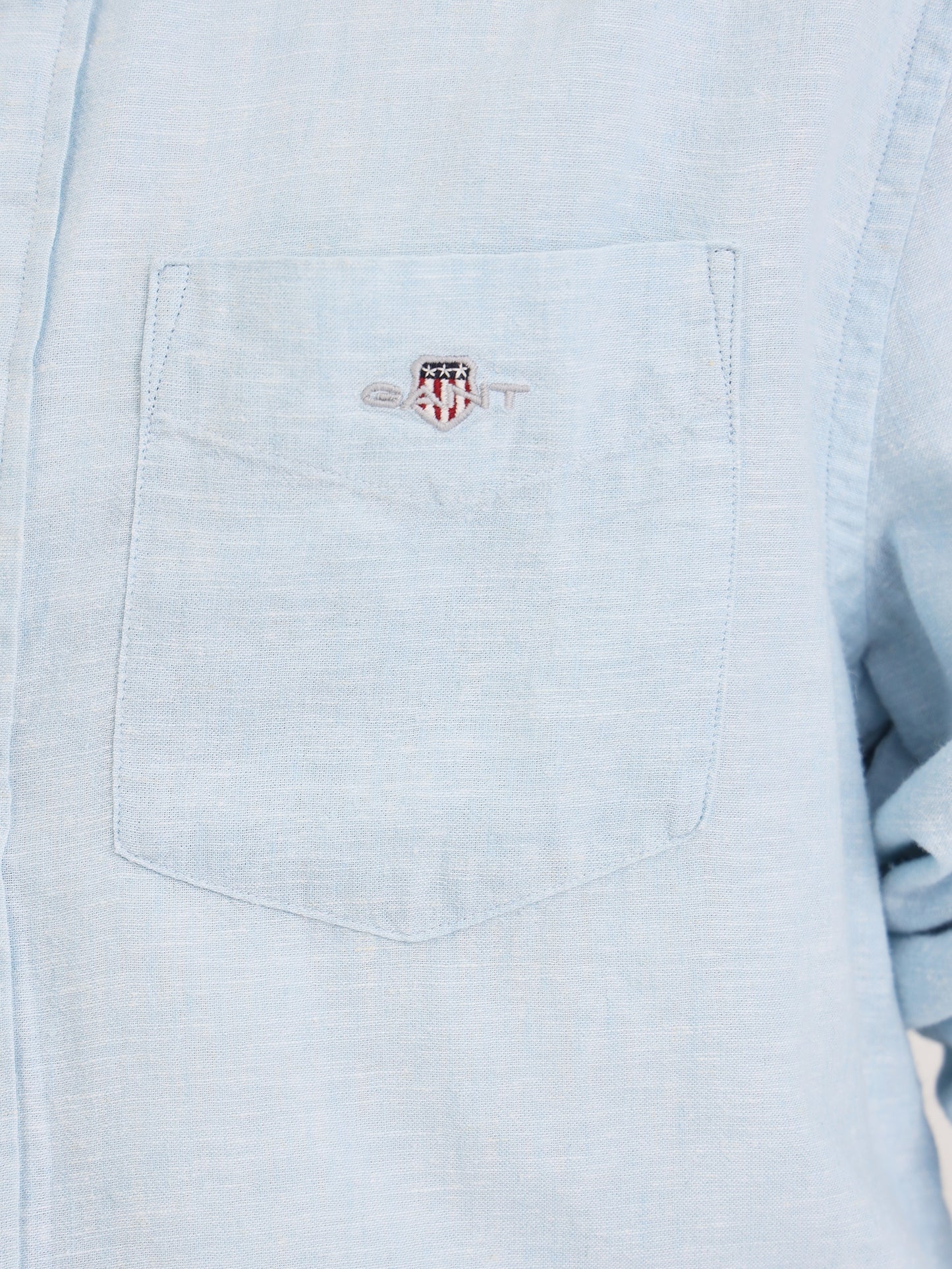 Gant Men Blue Solid Button-Down Collar Full Sleeves Shirt