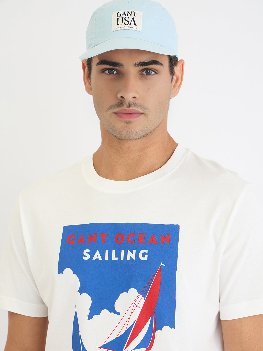 Gant Men White Solid Round Neck Tshirt