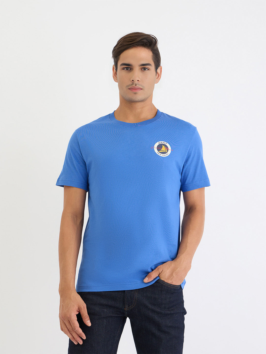 Gant Men Blue Solid Round Neck Tshirt