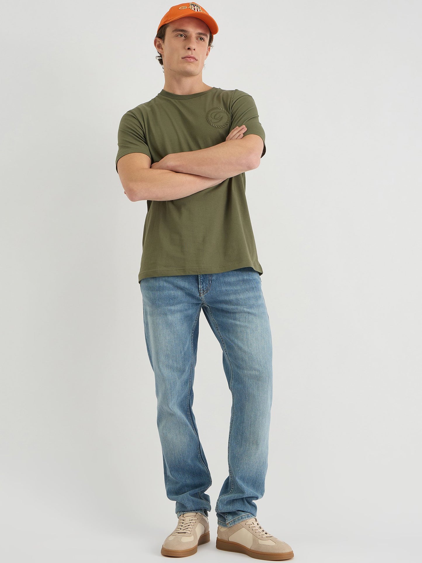 Gant Men Green Regular Fit Solid Crew Neck Tshirt