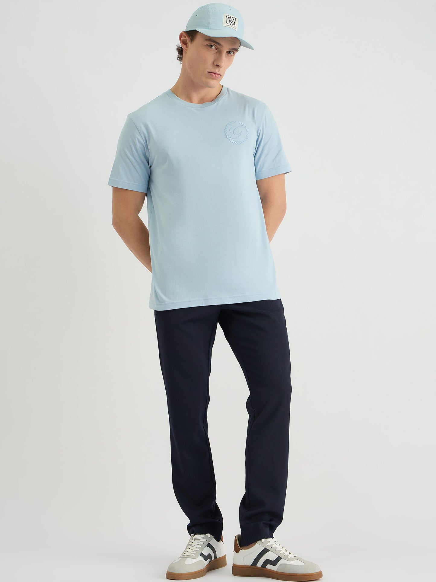 Gant Men Blue Regular Fit Solid Crew Neck Tshirt