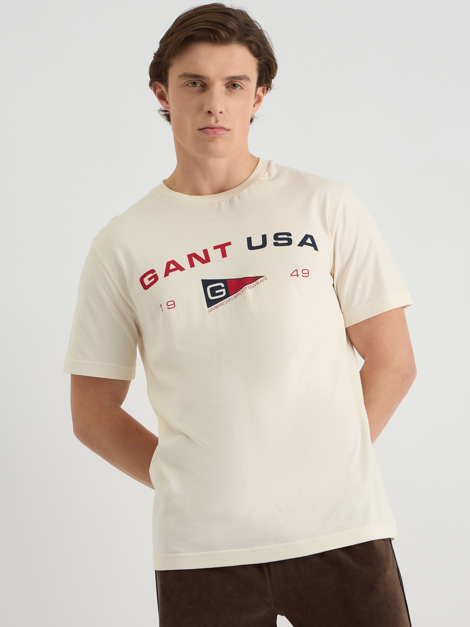 Gant Men Cream Regular Fit Solid Crew Neck Tshirt