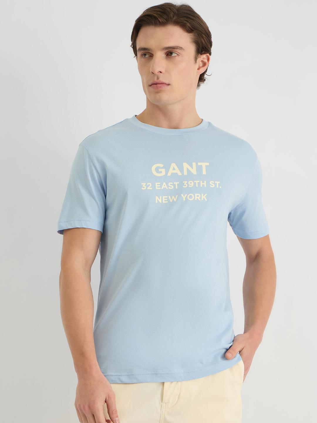 Gant Men Blue Regular Fit Solid Crew Neck Tshirt