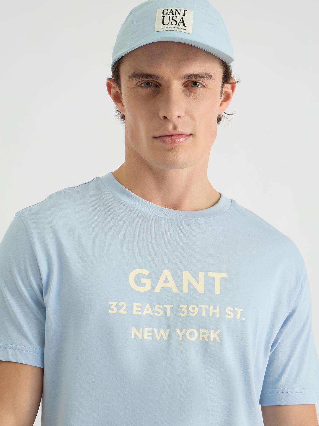 Gant Men Blue Regular Fit Solid Crew Neck Tshirt