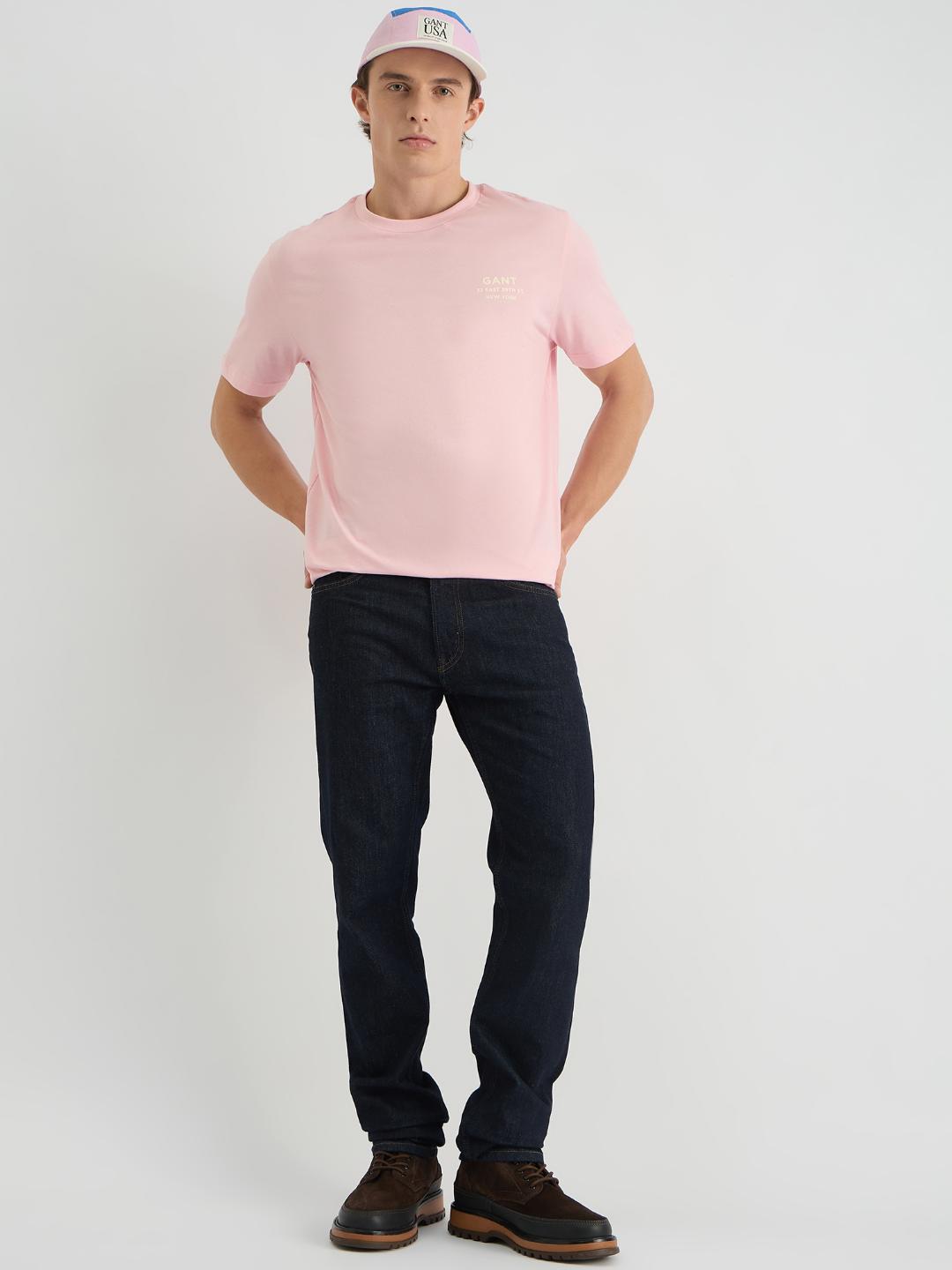 Gant Men Pink Regular Fit Solid Crew Neck Tshirt